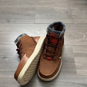 Hey Dude Bradley Classic